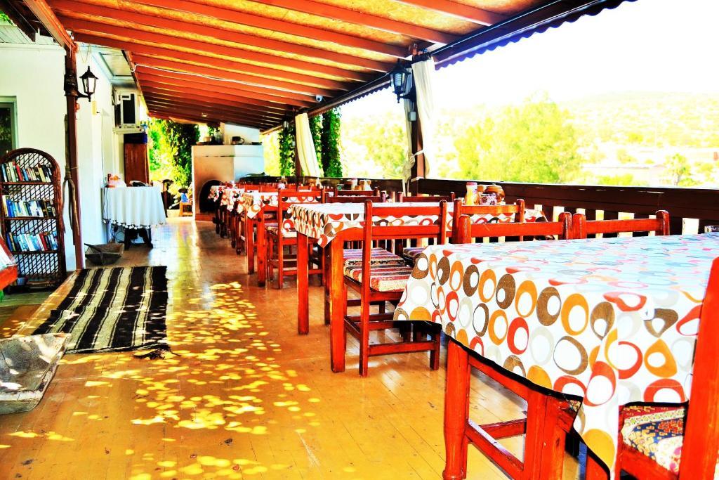 Zeybek 1 Pension Patara Esterno foto